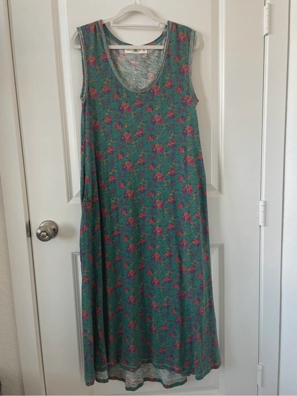 NATURAL LIFE Teal Sleeveless Floral Maxi Dress with Pink Blooms NWT